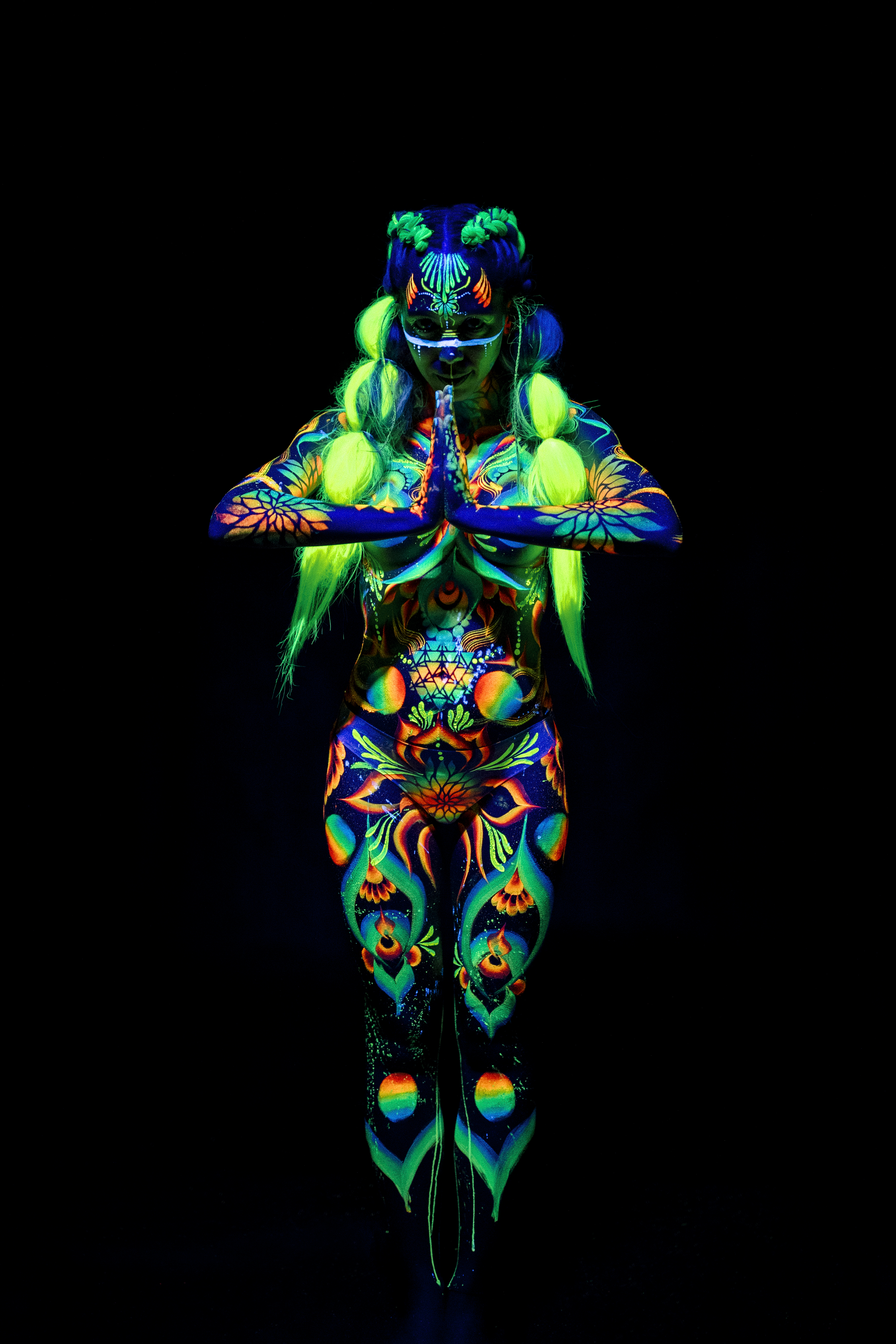 UV Face Paint & Body Art